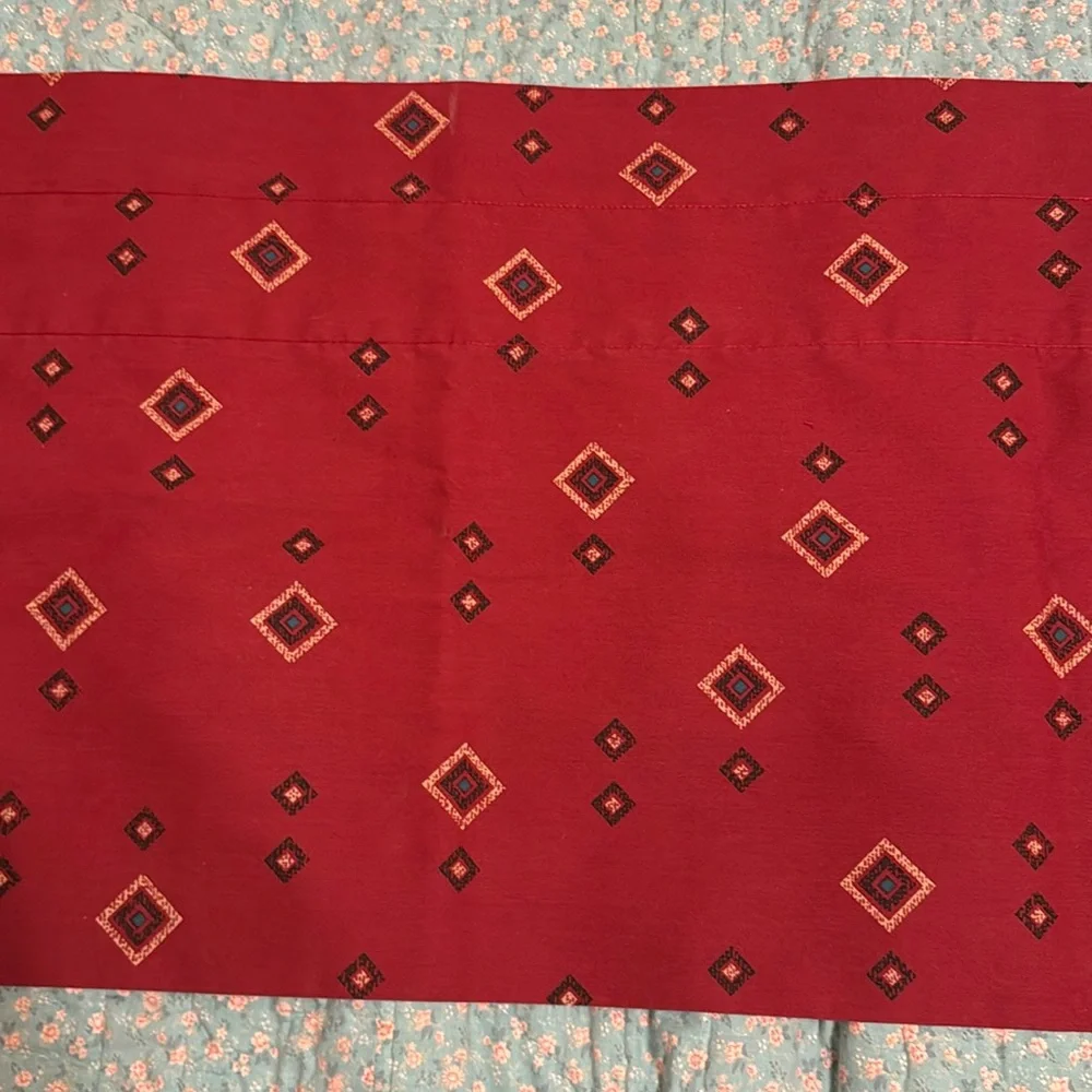 Red Valance with Small Geometric Designs